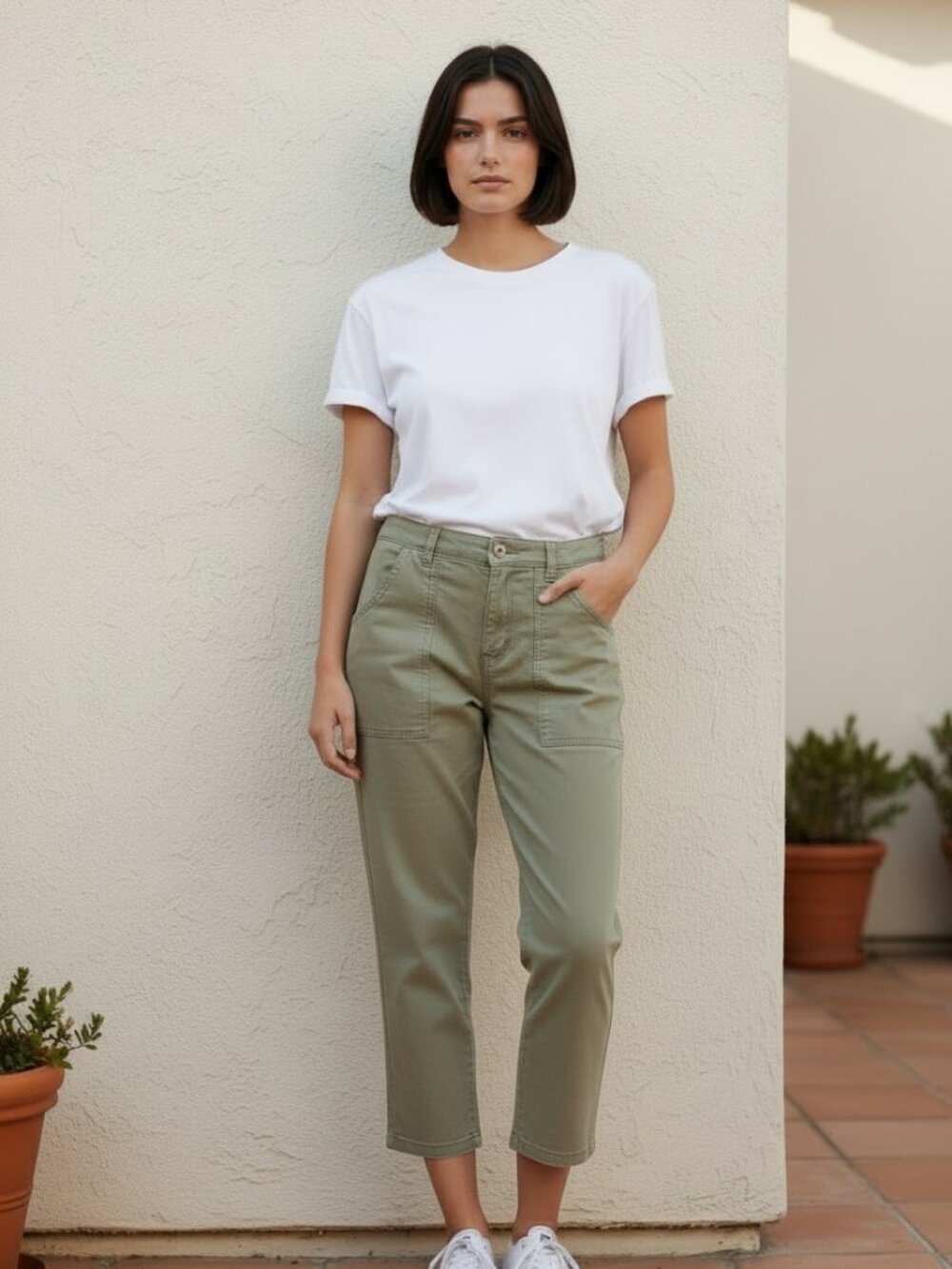 Suzy Shier Green Utility Capris - Slim Fit Cropped Pants - Size 9